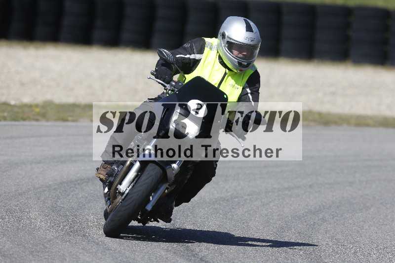 /01 02.04.2026 MAZ ADR/Gruppe gelb Gruppe gruen/2